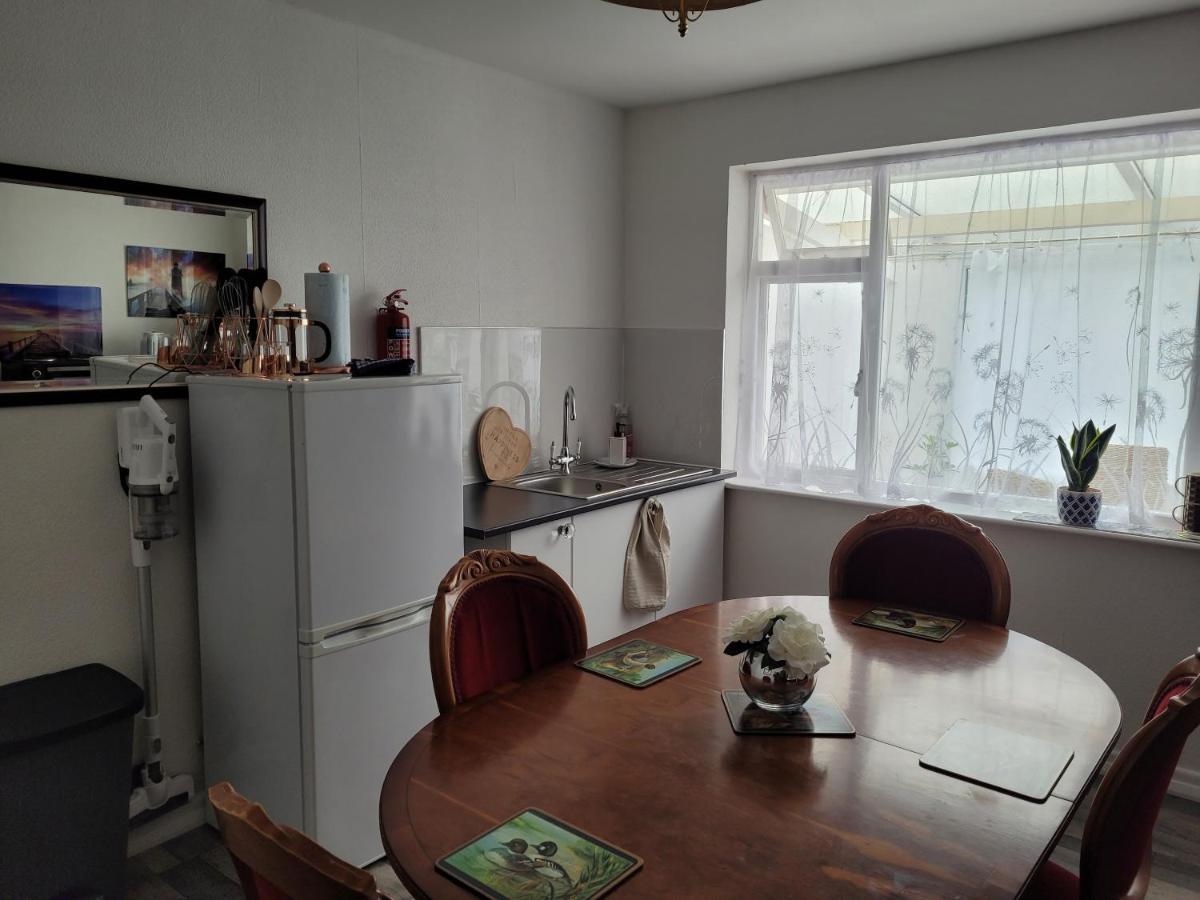 Sandy Retreat Worle Εξωτερικό φωτογραφία